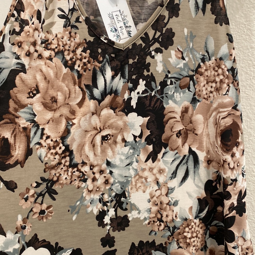Heimish dress - Picture 2 of 3